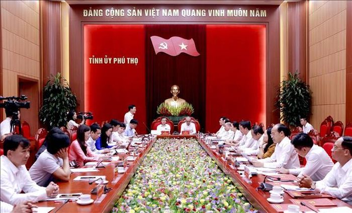 Hội nghị khoa học về các giải pháp thúc đẩy tăng trưởng kinh tế hai con số tại Tỉnh ủy Phú Thọ. Ảnh: Hoàng Hùng/TTXVN
