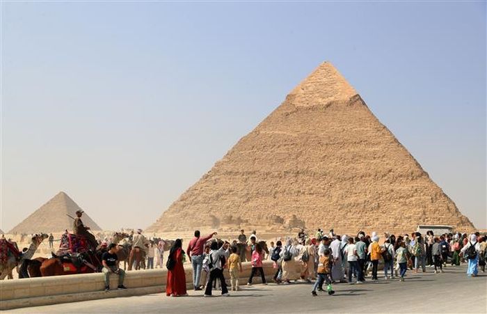 Quần thể Kim tự tháp Giza, Ai Cập vẫn bền vững với thời gian dù 4.600 năm trôi qua. Ảnh tư liệu: THX/TTXVN
