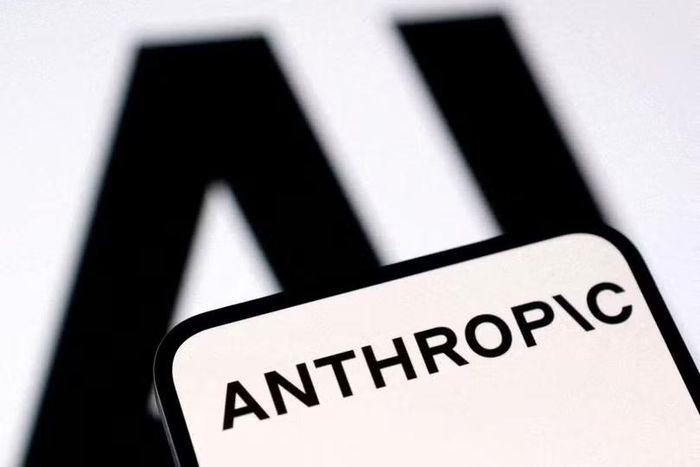 Anthropic đề xuất xây dựng một cơ chế hợp tác quốc tế tương tự các hiệp ước kiểm soát vũ khí hạt nhân. Ảnh: Sina.