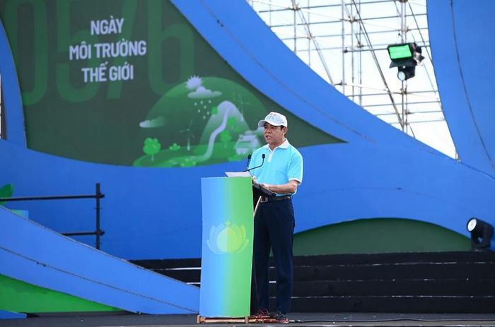Ông Võ Trọng Hải, Chủ tịch UBND tỉnh Nghệ An, phát biểu tại lễ phát động. Ảnh: Tùng Đinh