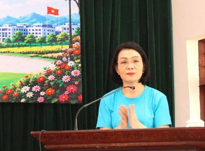 Phó Chủ tịch Thường trực Ủy ban MTTQ tỉnh Đỗ Thị Toán phát biểu tại buổi lễ.