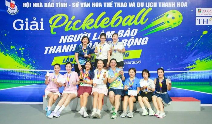 Khoảnh khắc nâng cúp, những nụ cười rạng rỡ và những cái bắt tay chúc mừng đã tạo nên điểm nhấn cảm xúc, khép lại các nội dung tranh tài tại giải, đồng thời mở ra sự chờ đợi cho các mùa giải tiếp theo.