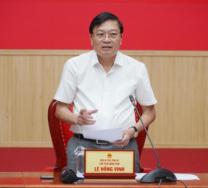 Chủ tịch UBND tỉnh Quảng Trị Lê Hồng Vinh yêu cầu bám sát kịch bản tăng trưởng, phấn đấu hoàn thành ở mức cao nhất mục tiêu phát triển kinh tế - xã hội năm 2026