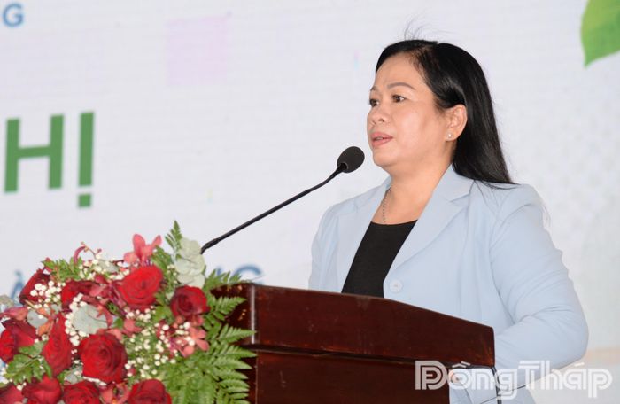 Đồng chí Võ Phương Thủy phát biểu tại hội nghị.