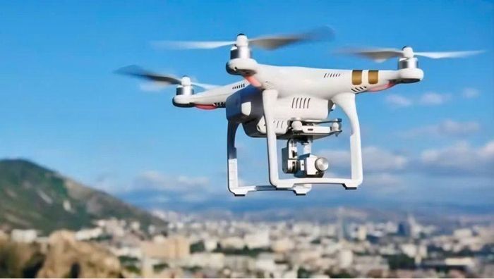Cục Hàng không Việt Nam đề nghị Bộ Xây dựng có ý kiến với Bộ Công an, Bộ Quốc phòng chỉ đạo các đơn vị chức năng có biện pháp xử lý UAV hoạt động trái phép gần sân bay nhanh chóng, hiệu quả.