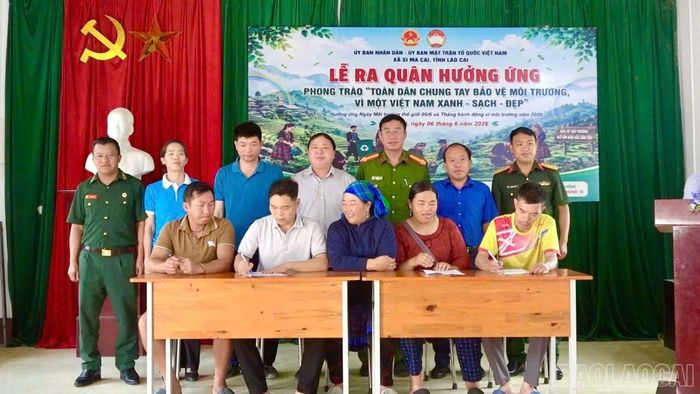 Ký cam kết chấp hành quy định bảo vệ môi trường.