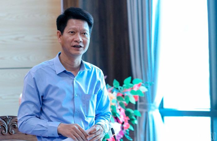 Các đồng chí trong Thường trực Tỉnh ủy dành nhiều thời gian phát biểu tại các buổi làm việc với các xã thuộc khu vực Văn Bàn và Bảo Yên.