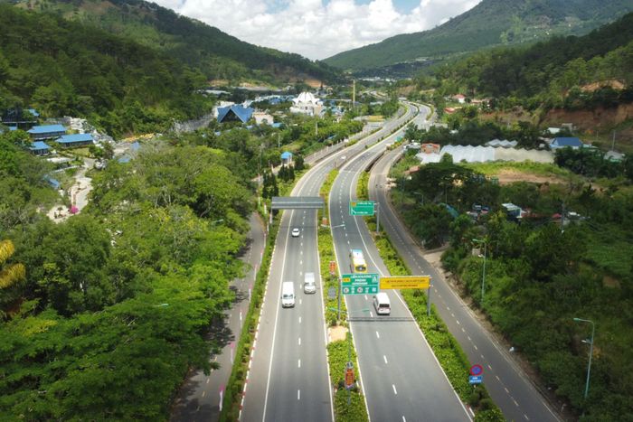 Hạ tầng giao thông sẽ là ưu tiên của Lâm Đồng trong đầu tư hạ tầng chiến lược