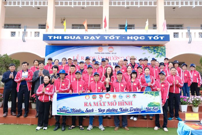 Ban Tổ chức ra mắt mô hình "Sáng - Xanh - Sạch - Đẹp phường Xuân Trường - Đà Lạt"
