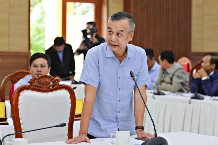 Đại diện Ban QLDA khu vực Gia Nghĩa giải trình tiến độ giải ngân vốn tại hội nghị