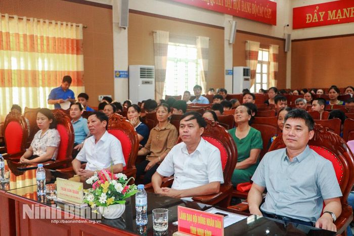 Các đại biểu tham dự Lễ phát động. Ảnh: Phùng Thống