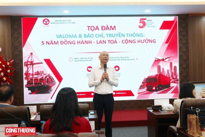 Ông Trần Thanh Hải, Phó Cục trưởng Cục Xuất nhập khẩu (Bộ Công Thương), Chủ tịch danh dự Hiệp hội VALOMA chia sẻ tại Tọa đàm
