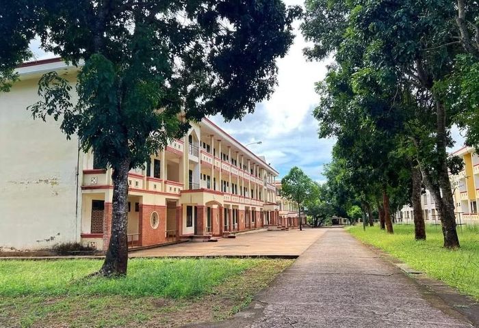 Giảng đường đang được hoàn thiện sửa sang.