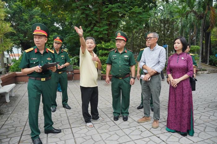 Những tư liệu lịch sử và lời kể của nhân chứng được xem là cơ sở quan trọng phục vụ công tác tìm kiếm, xác minh thông tin về hố chôn tập thể liệt sĩ.