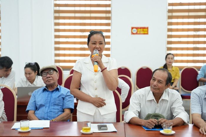 Nhiều hội nghị lấy ý kiến về việc xây dựng đề án sắp xếp thôn, tổ dân phố đã được UBND xã Thuận An tổ chức. Ảnh: Vân Thư
