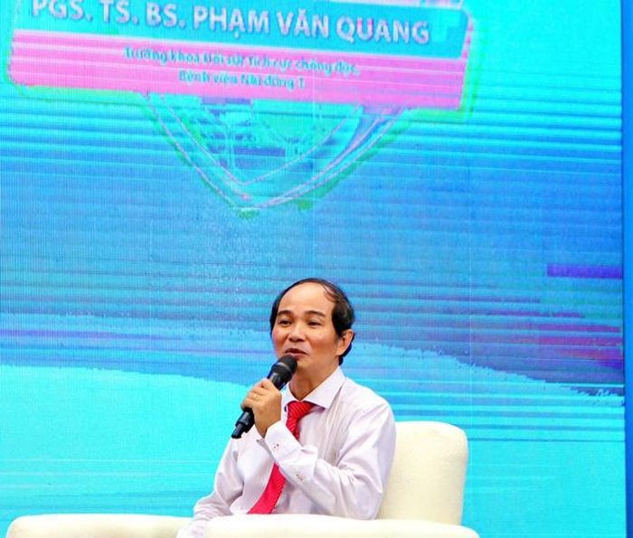 PGS.TS.BS Phạm Văn Quang khuyến cáo, các gia đình cần chú ý bệnh sốt xuất huyết Dengue.
