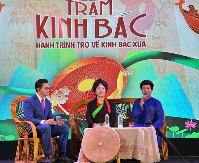 NSND Thúy Hường và NSƯT Trung Kiên chia sẻ về di sản văn hóa phi vật thể đại diện của nhân loại Quan họ Bắc Ninh.