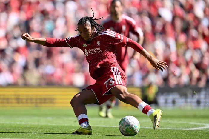  Sao trẻ Rio Ngumoha có sự thăng tiến chóng mặt. ẢNH: LIVERPOOL FC 