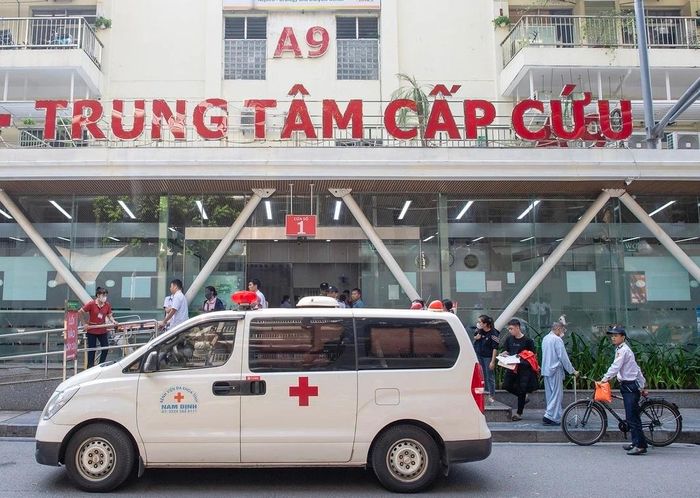 Người dân Hà Nội sẽ được hỗ trợ mạnh hơn khi sử dụng dịch vụ cấp cứu ngoại viện. Ảnh: Việt Linh.