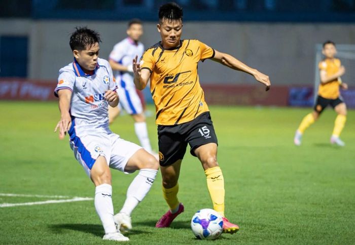 Cơ hội định đoạt vé trụ hạng đang nằm trong tay đội chủ nhà (Ảnh: VPF)