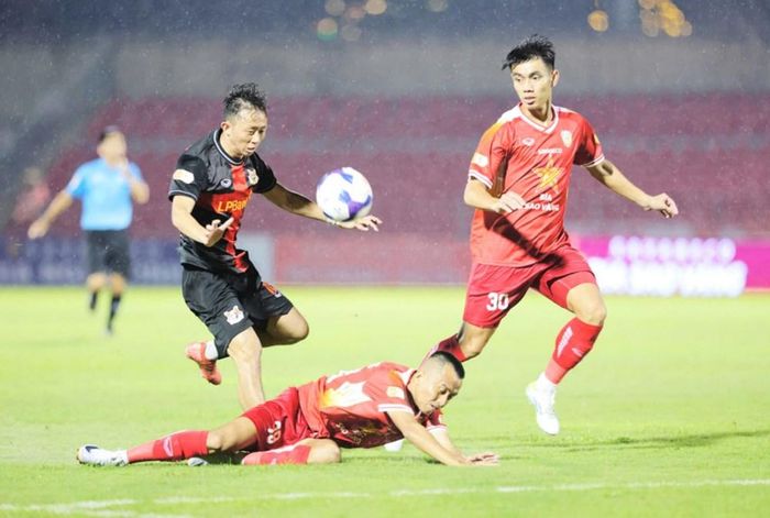 Ninh Bình hoàn toàn có thể cán đích ở vị trí á quân (Ảnh: VPF)
