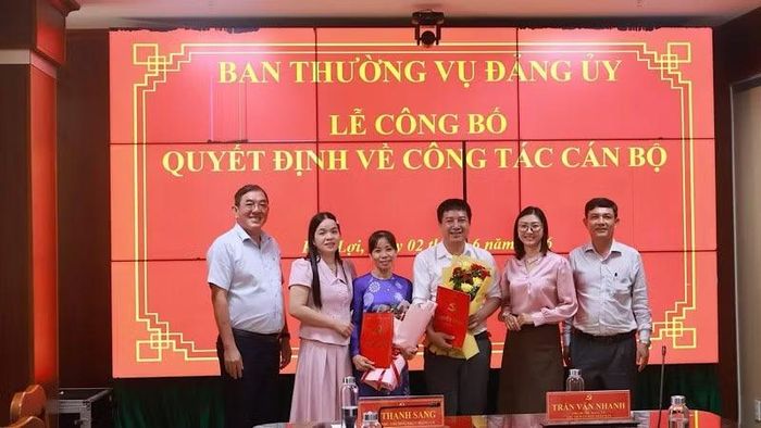 Phường Phú Lợi kiện toàn nhân sự, xây dựng đội ngũ cán bộ đáp ứng yêu cầu mới.