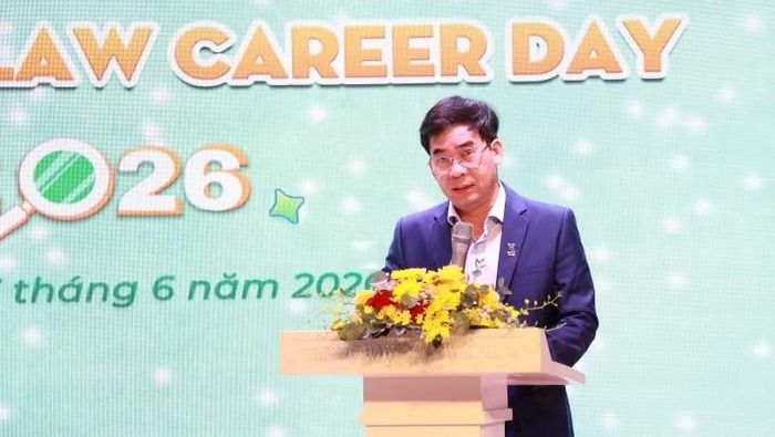 Tiến sĩ Lê Trường Sơn, Hiệu trưởng Trường đại học Luật Thành phố Hồ Chí Minh phát biểu tại sự kiện.