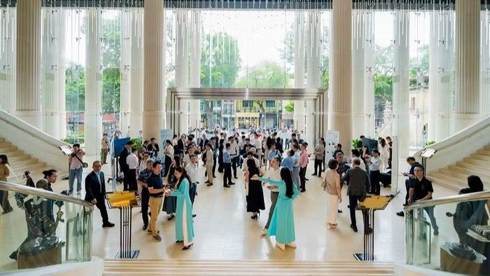 Sự kiện thu hút sự tham gia của đông đảo kiến trúc sư, kỹ sư kết cấu, chuyên gia quy hoạch, nhà quản lý đô thị cùng cộng đồng sinh viên kiến trúc-xây dựng. (Ảnh: BAN TỔ CHỨC)