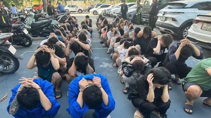 Các đối tượng trong đường dây buôn bán ma túy liên tỉnh. (Ảnh: Công an cung cấp)