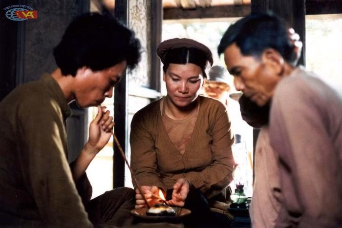 Cảnh trong phim "Thời xa vắng" được trình chiếu trong chuyên đề "Diện mạo Điện ảnh Việt Nam 40 năm Đổi mới (1986-2026)" giới thiệu 17 phim truyện nổi tiếng qua các thời kỳ.