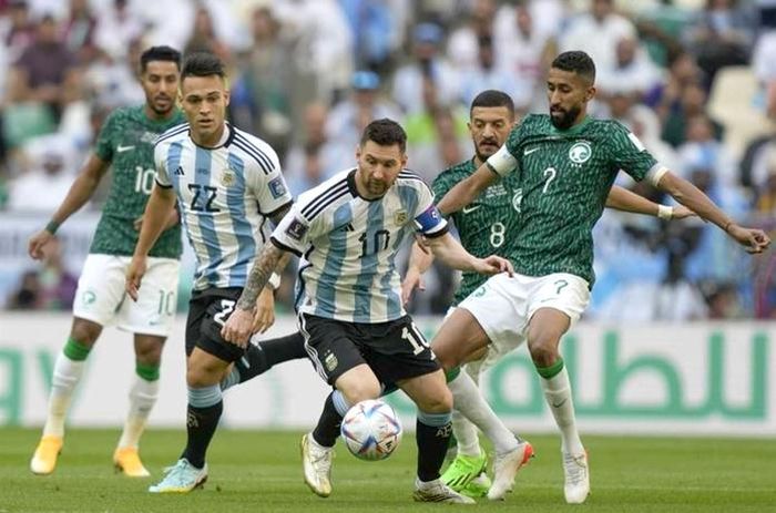 Ả Rập Saudi vượt qua Argentina tại vòng bảng World Cup 2022