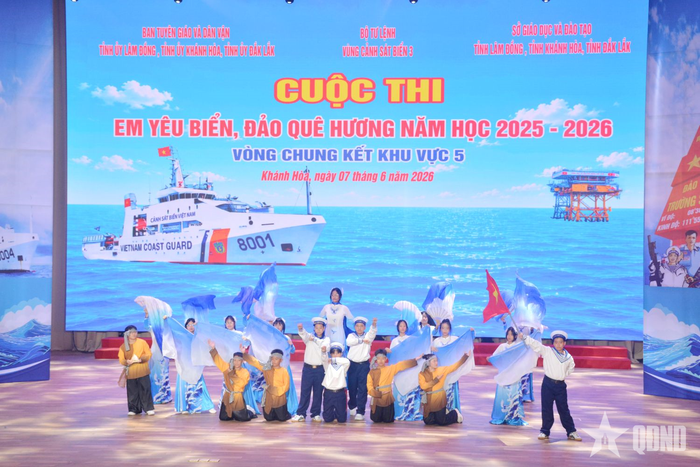  Chương trình văn nghệ tại cuộc thi.