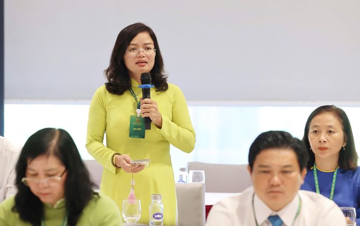  Đại biểu Võ Thị Kim Đương phát biểu, sáng 7-6. Ảnh: QUANG PHÚC 