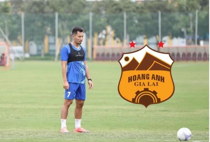 Ryan Hà liên tục xuất hiện trong đội hình chính, có thời điểm ra sân 11 trận liên tiếp và đóng góp một bàn thắng. Ảnh: IT.