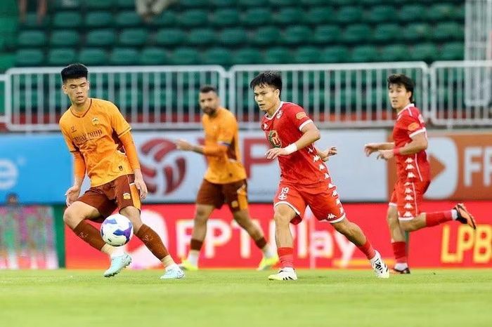 Lúc này, Hoàng Anh Gia Lai đã sớm trụ hạng và chỉ còn thi đấu vòng 26 V-League với ý nghĩa thủ tục. Ảnh: HAGL FC.