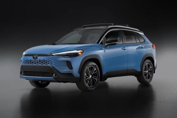 Mẫu SUV đô thị Toyota Corolla Cross hybrid.