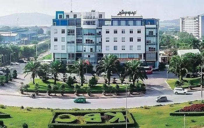 Bà Nguyễn Thị Kim Thanh mua vào 8 triệu cổ phiếu KBC.