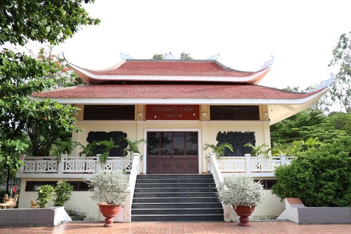 Nhằm tập hợp trí tuệ, chứng cứ và tạo cơ sở pháp lý cao nhất, ngày 8/6/2026 sẽ diễn ra Hội thảo xác minh kết luận thông tin về liệt sĩ, mộ liệt sĩ tại khu vực Nghĩa địa Chí Hòa - Chợ Quán (nay là Công viên Văn hóa Lê Thị Riêng, phường Hòa Hưng, TPHCM). Hội thảo có sự tham dự và chủ trì của bà Phạm Thị Thanh Trà - Bí thư Trung ương Đảng, Phó Thủ tướng Chính phủ, Trưởng Ban Chỉ đạo 515 quốc gia.