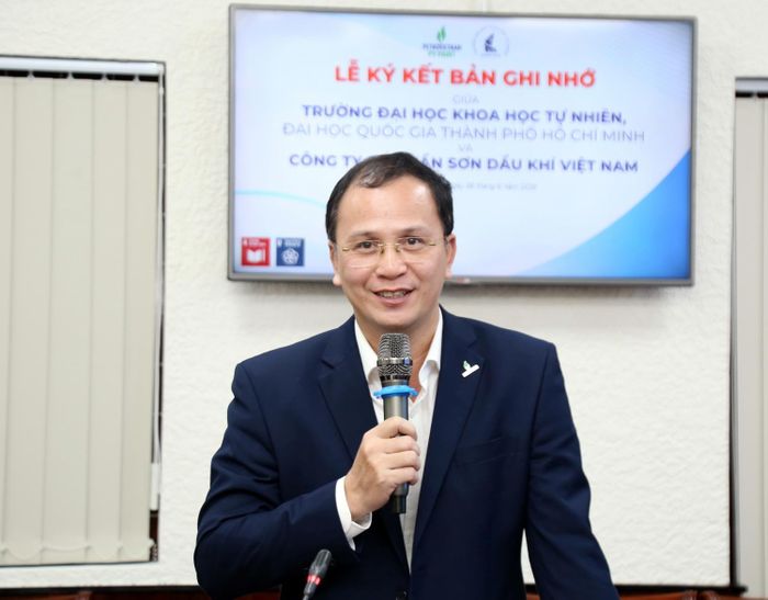 Ông Lê Văn Sỹ nhấn mạnh, hợp tác giữa doanh nghiệp với các trường đại học và viện nghiên cứu có ý nghĩa đặc biệt quan trọng.