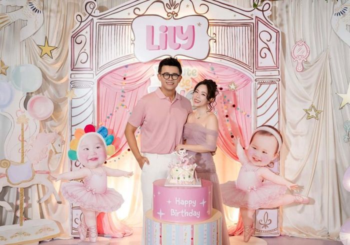 MC Đức Bảo cùng bà xã kém 5 tuổi - MC Phương Thảo tổ chức sinh nhật cho con gái cưng. Cặp đôi cùng nghề, luôn đồng hành và hỗ trợ nhau cả trong công việc lẫn cuộc sống.