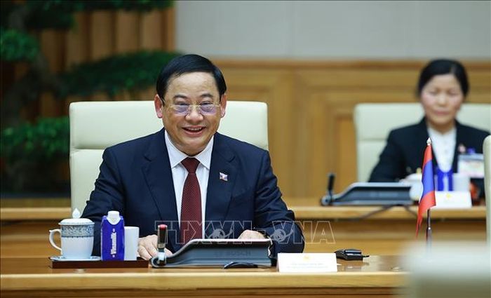 Thủ tướng Lào Sonexay Siphandone phát biểu. Ảnh: Dương Giang/TTXVN.