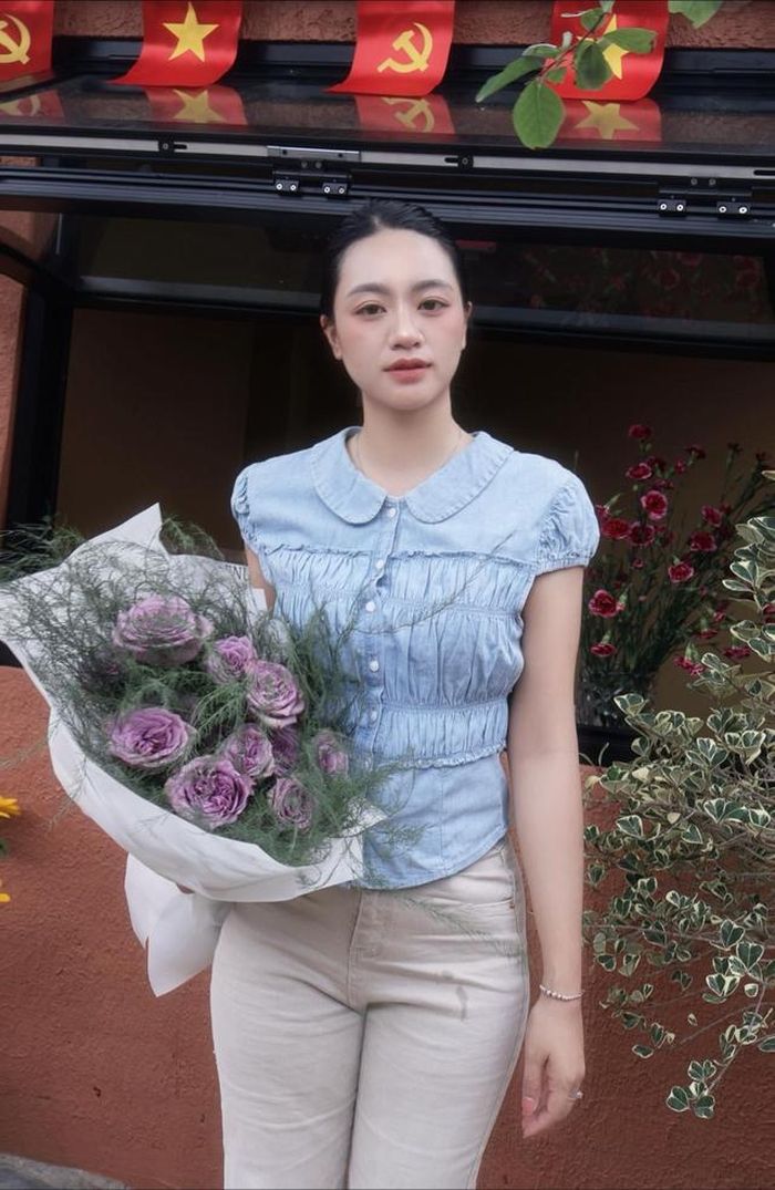 Dung Trần - vợ Xuân Mạnh.