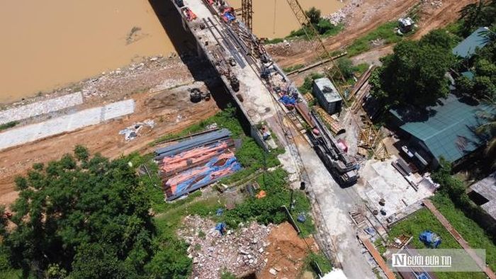 Đơn vị thi công cũng gặp khó khăn do giá cả vật liệu tăng cao.