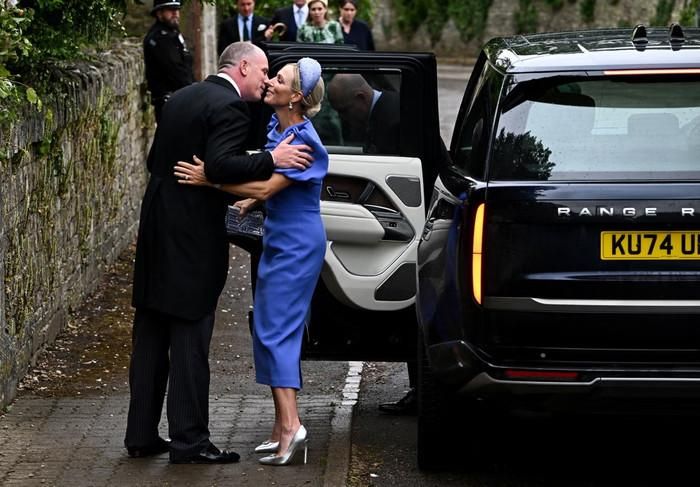 Zara Tindall đến dự đám cưới của con trai Công nương Anne, Peter Phillips và Harriet Sperling (Ảnh: Reuters)
