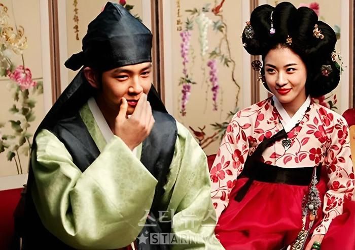 Jang Geun Suk trong phim Hoàng Chân Y. (Ảnh Stars News Korea)