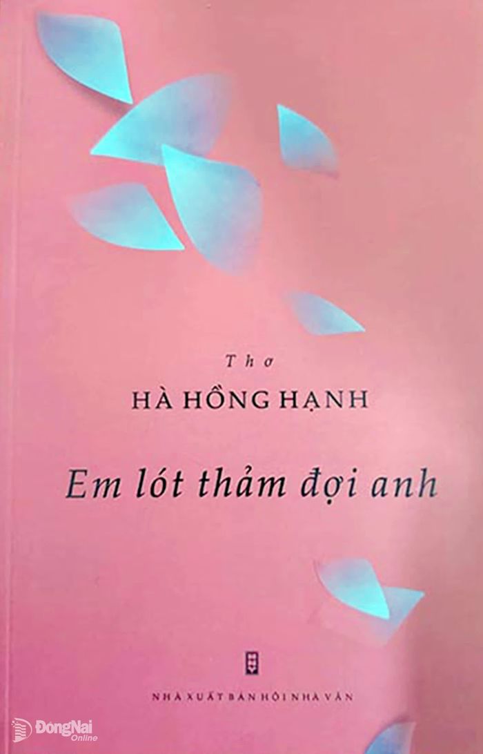• Nhiều độc giả nhận xét thơ chị giàu nhạc tính và rất nữ tính. Chị nhìn nhận thế nào về phong cách thơ của mình?