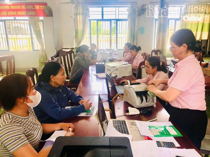 Hoạt động giao dịch tín dụng chính sách tại xã Ninh Phước.