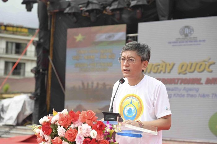 Ông Tshering Wangchuk Sherpa - Đại diện Đại sứ quán Ấn Độ tại Việt Nam phát biểu trong ngày hội.