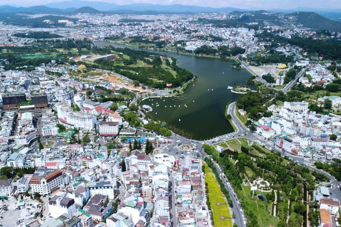 Việc hoàn thành hồ sơ địa chính được kỳ vọng sẽ tháo gỡ những tồn tại kéo dài, tạo điều kiện để Lâm Đồng đẩy mạnh chuyển đổi số, nâng cao hiệu quả quản lý nhà nước