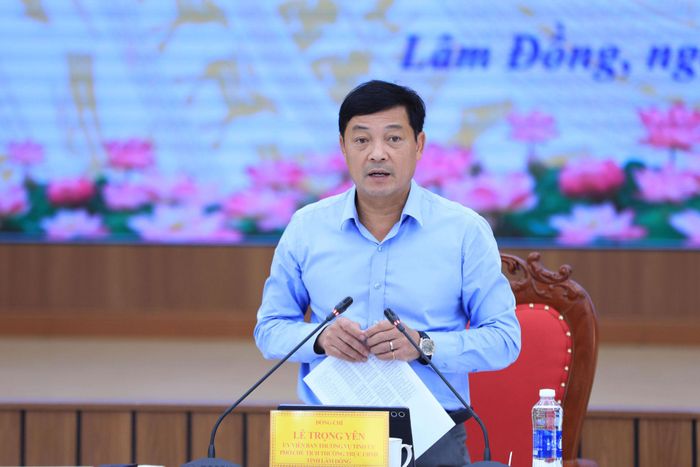 Phó Chủ tịch Thường trực UBND tỉnh Lâm Đồng Lê Trọng Yên chỉ đạo đẩy nhanh tiến độ đo đạc, lập bản đồ, hồ sơ địa chính và hoàn thành cơ sở dữ liệu về đất đai trên địa bàn
